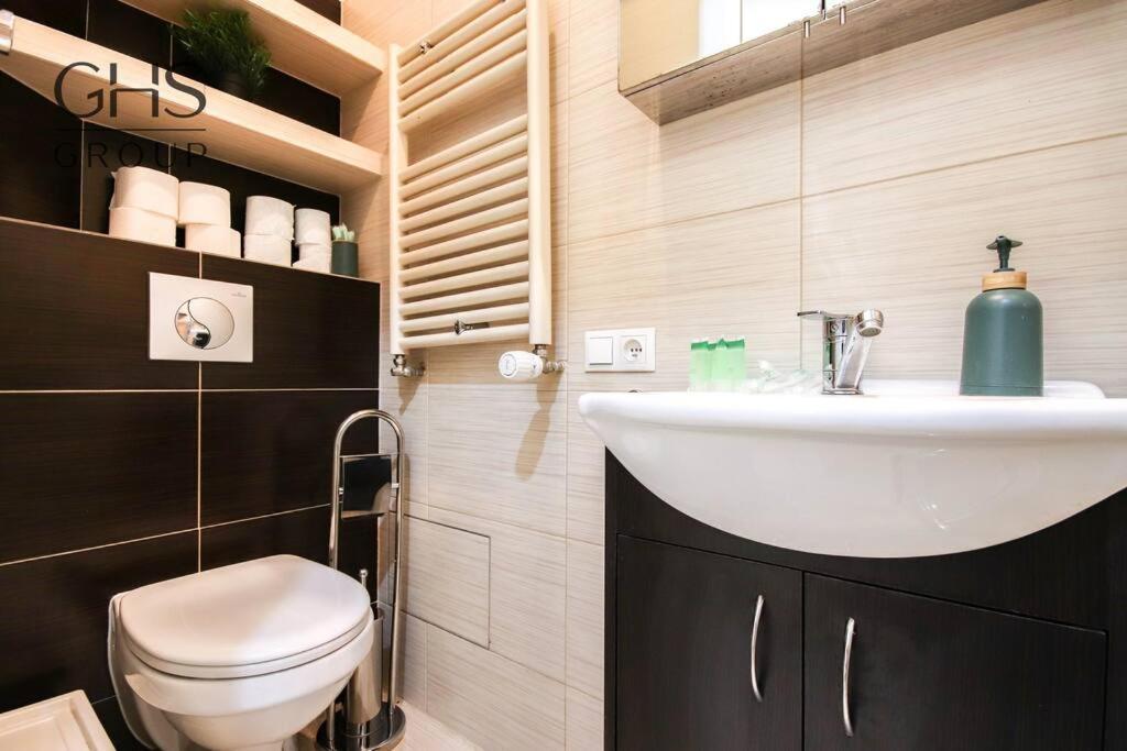Апартаменты Klimatyczny Apartament Blisko Kazimierza - Краков Экстерьер фото